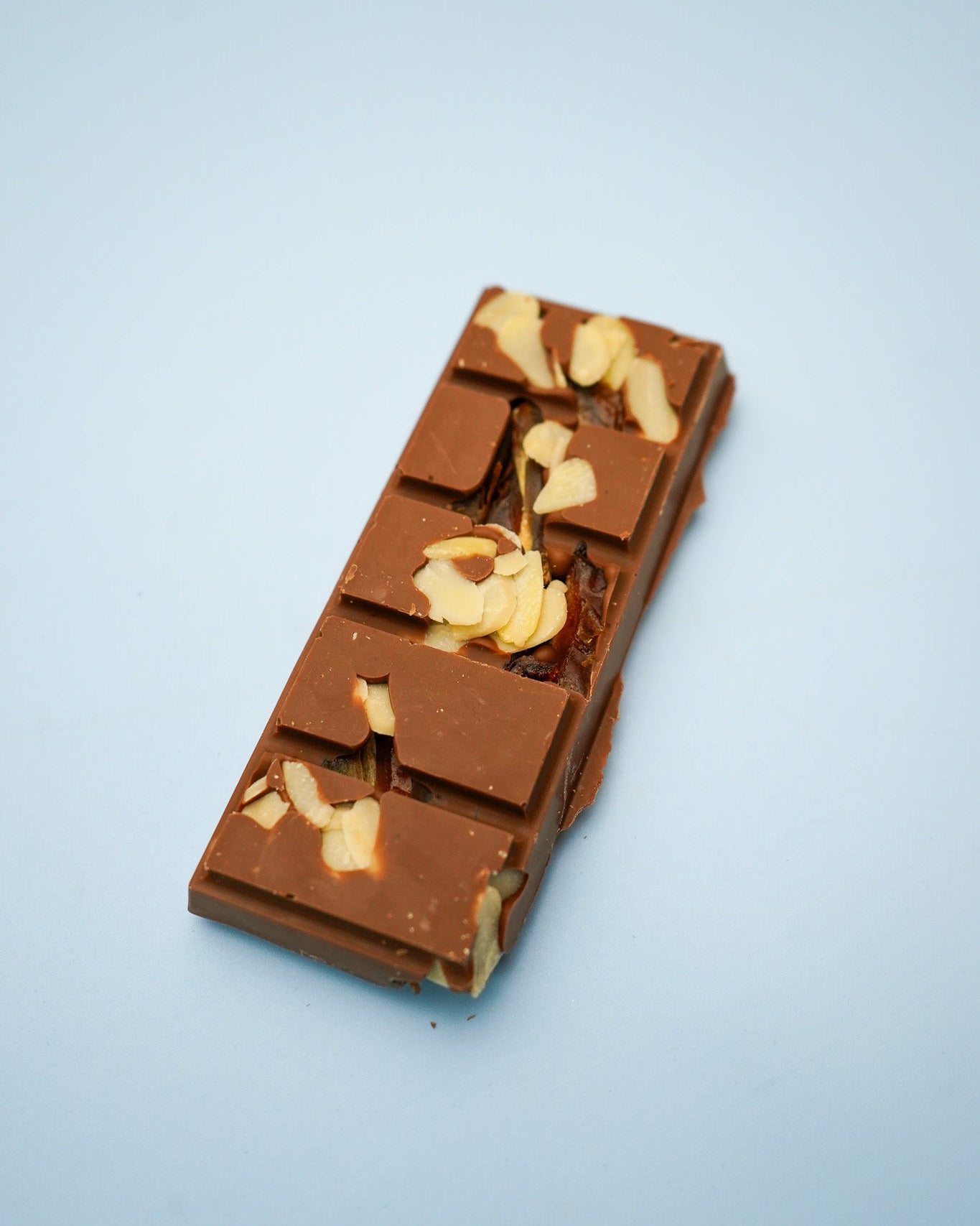 Medjool Date & Almond Chocolate Bar