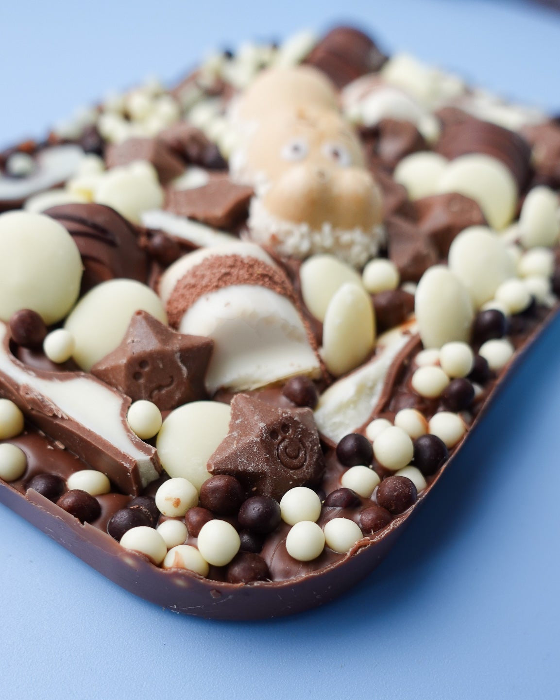 Kinder Bueno Loaded Slab