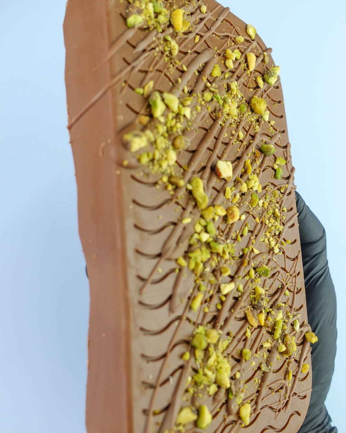 Pistachio Milk Chocolate Knafeh Bar 500g