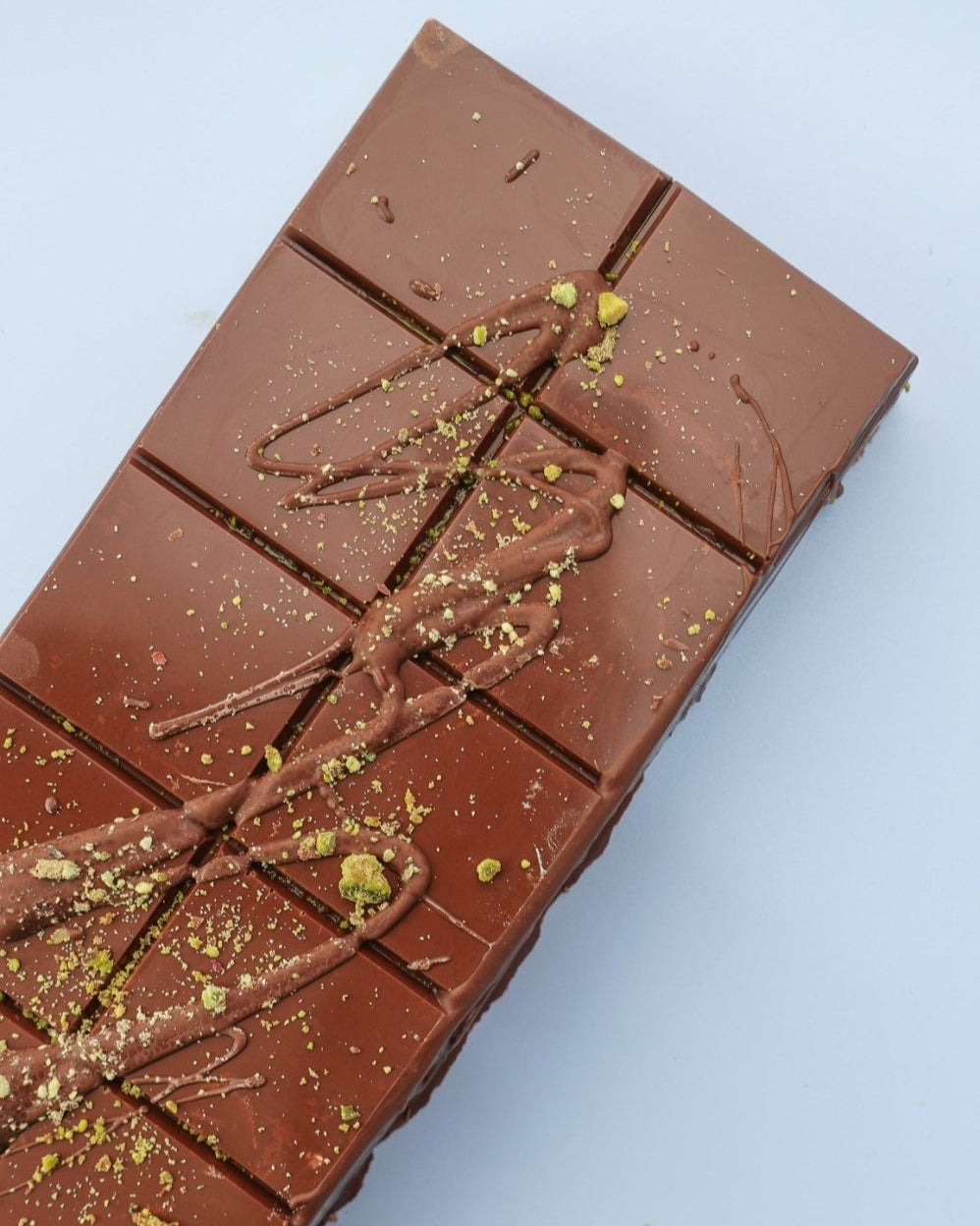 Pistachio Milk Chocolate Knafeh Bar 600g