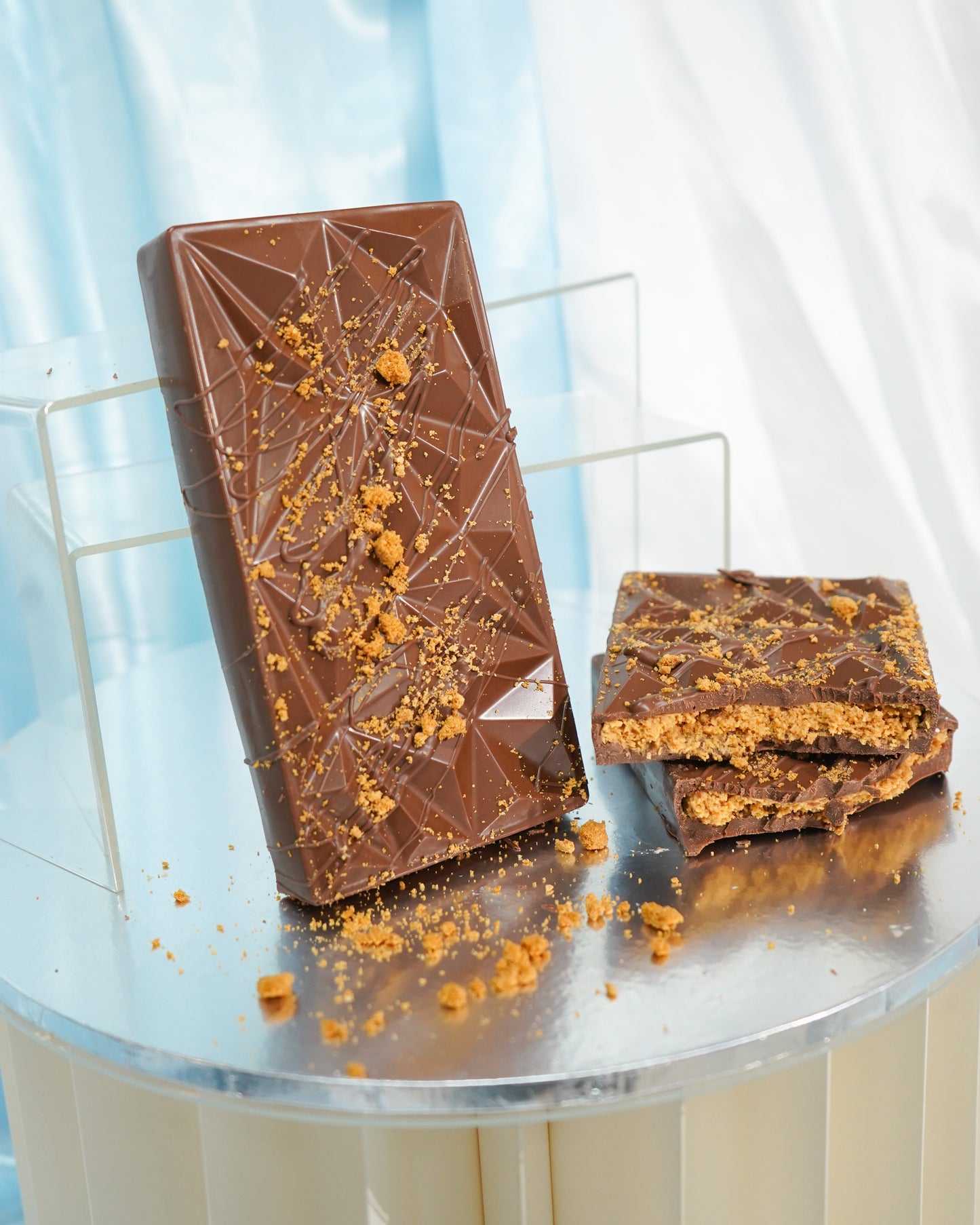 Milk Chocolate Lotus Biscoff Knafeh 250g