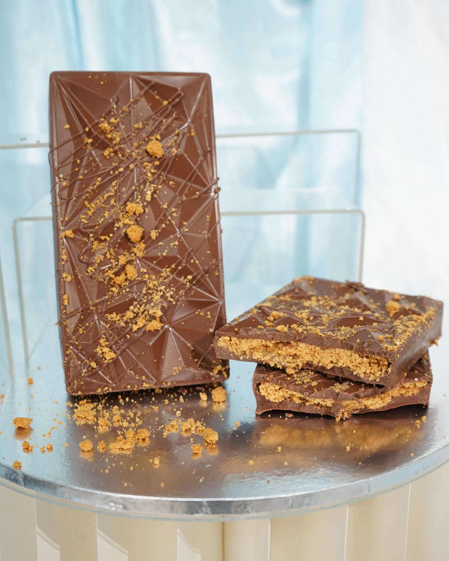 Milk Chocolate Lotus Biscoff Knafeh 250g
