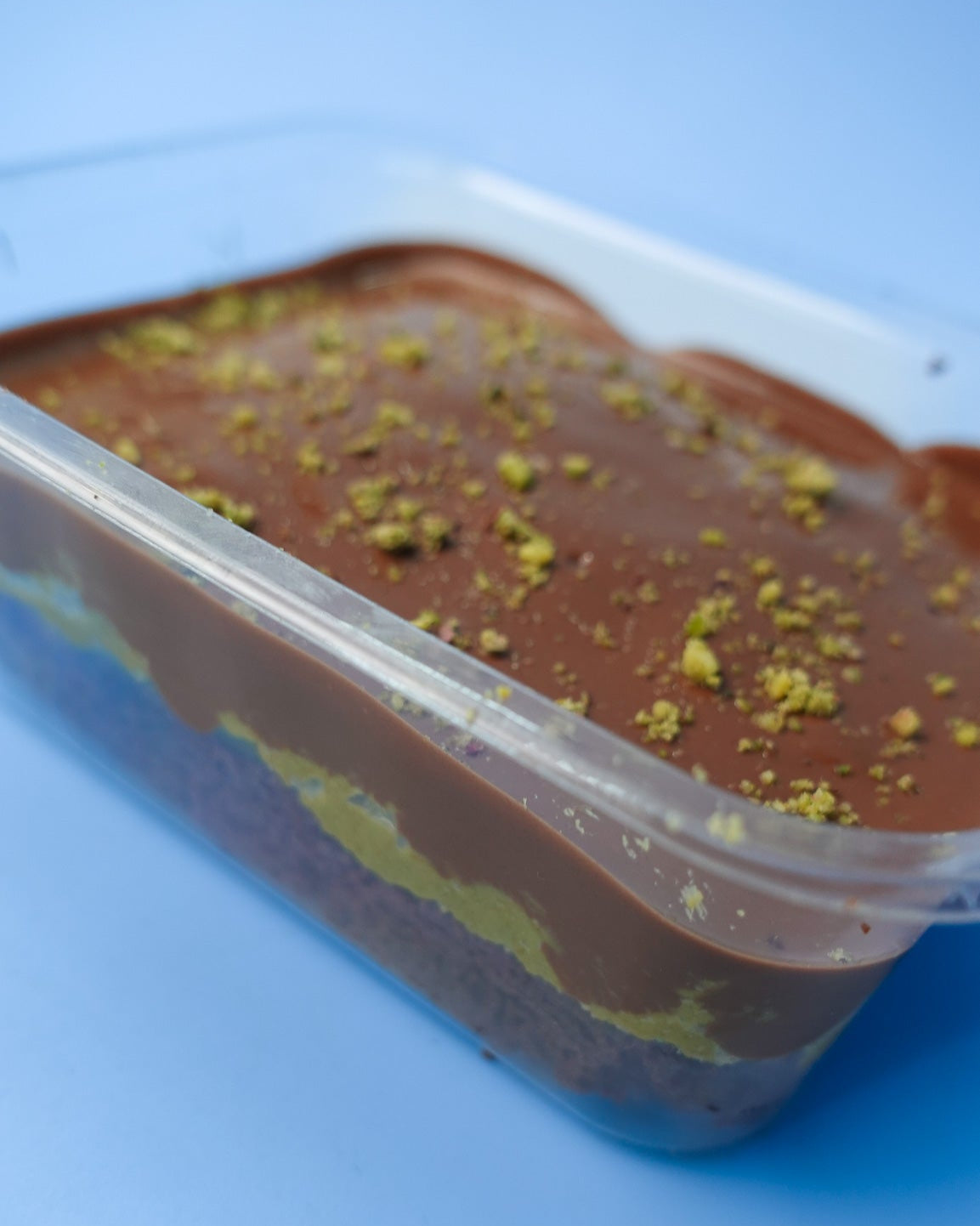 Brownie Pistachio Knafeh Chocolate Pot