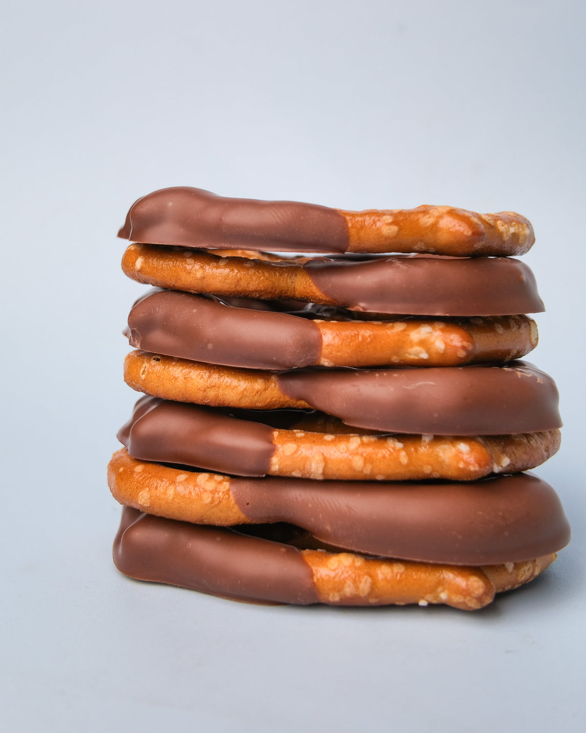 Christmas Chocolate Dipped Pretzels – Handmade Belgian Chocolate