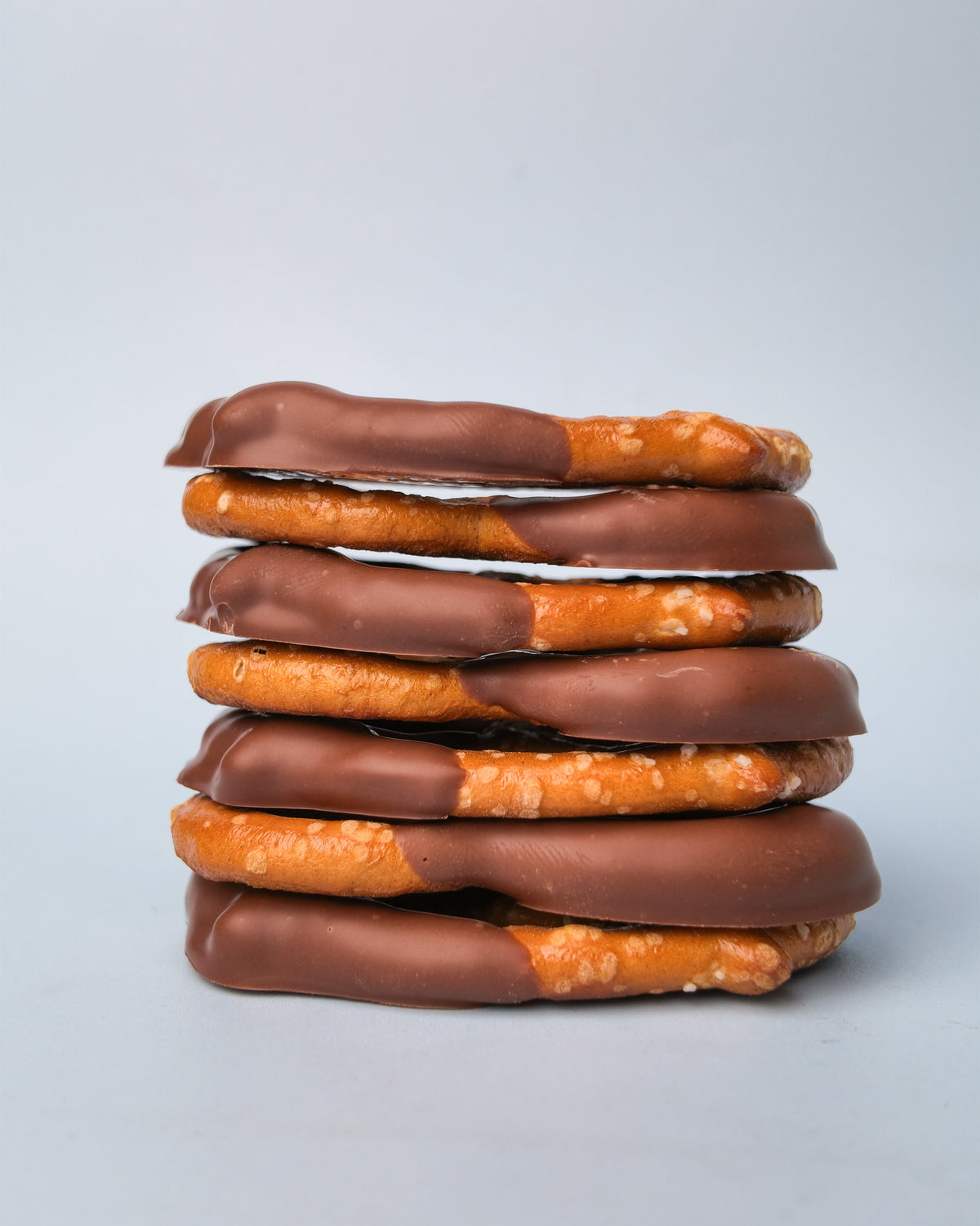 Christmas Chocolate Dipped Pretzels – Handmade Belgian Chocolate