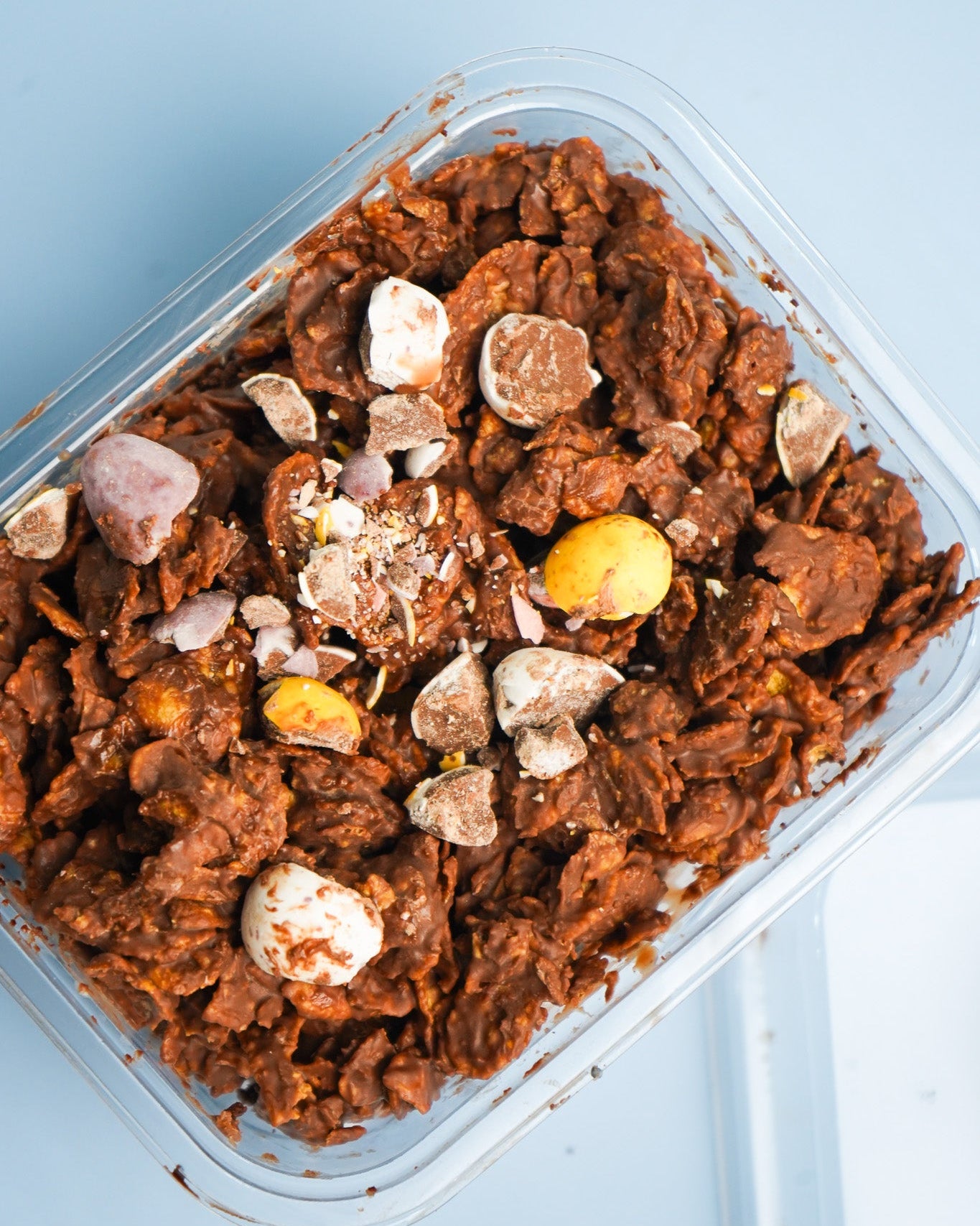 Mini Egg Chocolate Crunch Cake - 250g