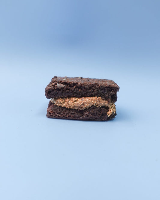Brownie Box - Kinder Bueno Knafeh