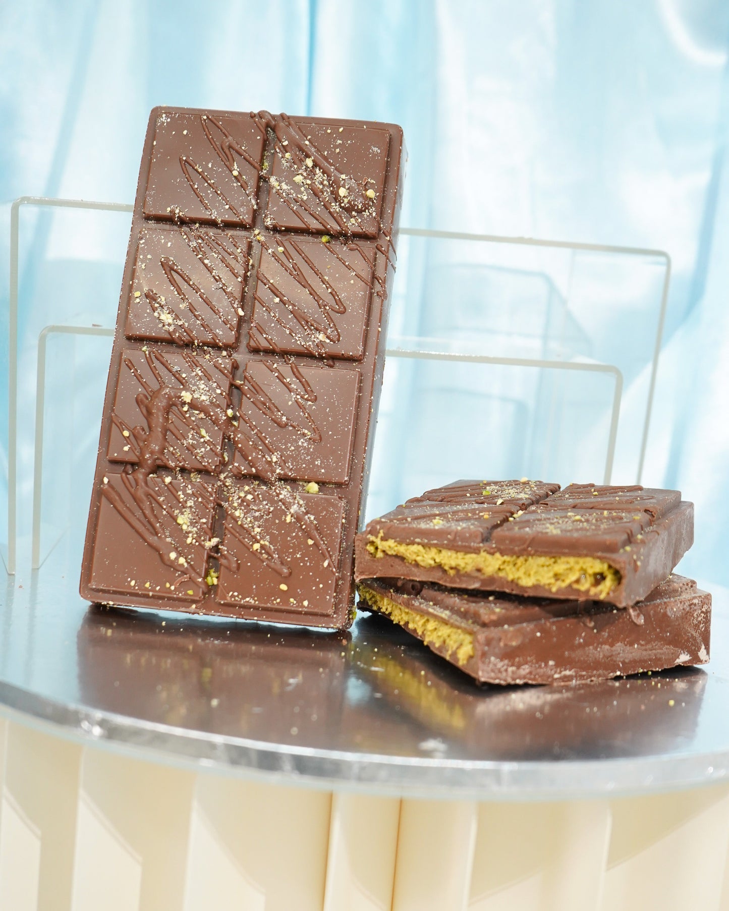 Milk Chocolate Pistachio Knafeh 250g