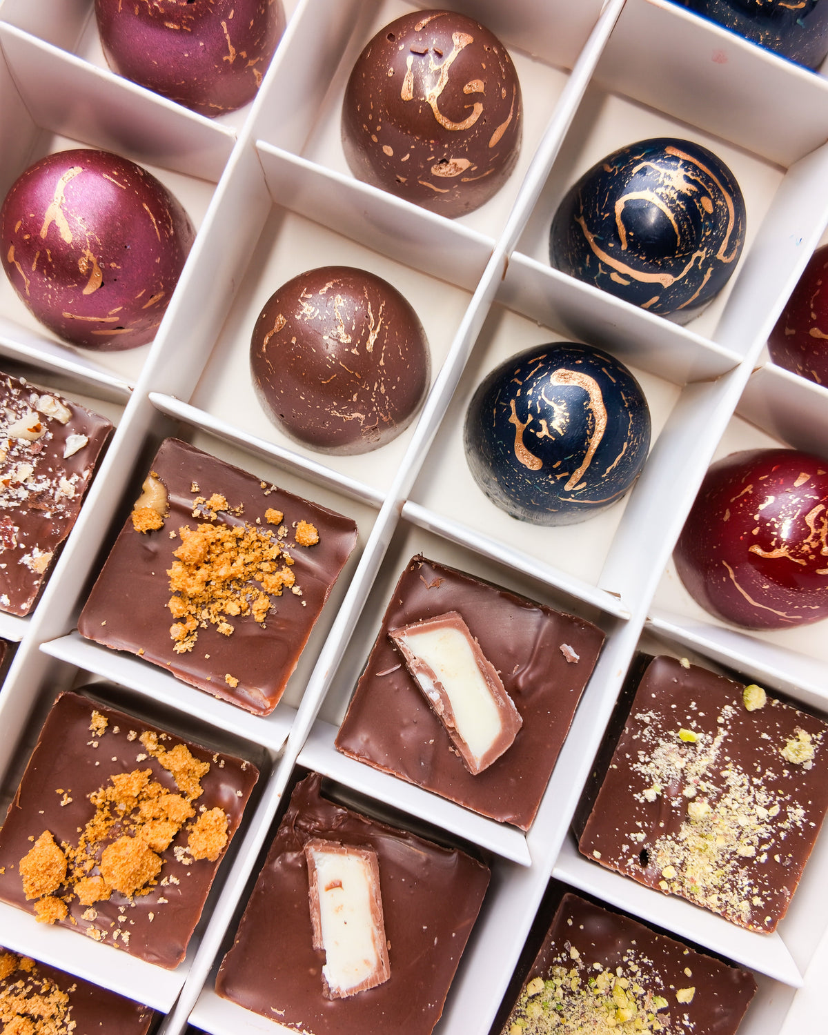 Luxury Mixed Chocolate Selection Box – 24 Handmade Belgian Chocolates